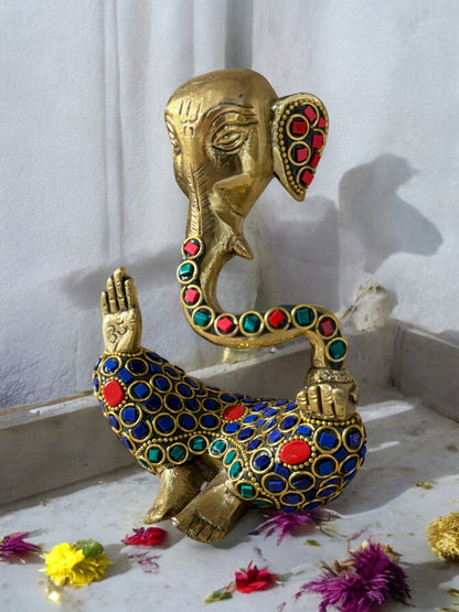 Decorative Brass Ganesha Idol, 8 Inch